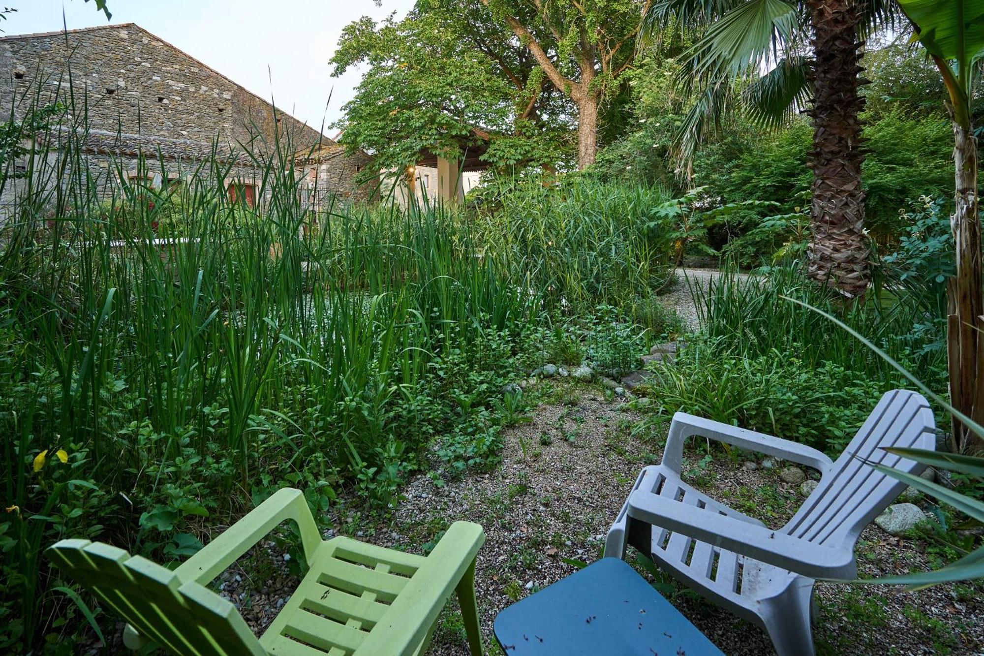 Bel appartement avec piscine chauffée Pezens Esterno foto